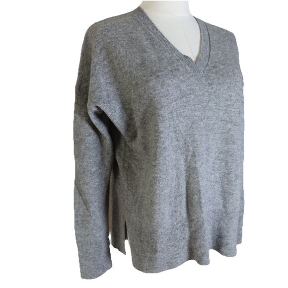 Theory Karenia V-Neck Cashmere Sweater In Gray Size S - Picture 2 of 14